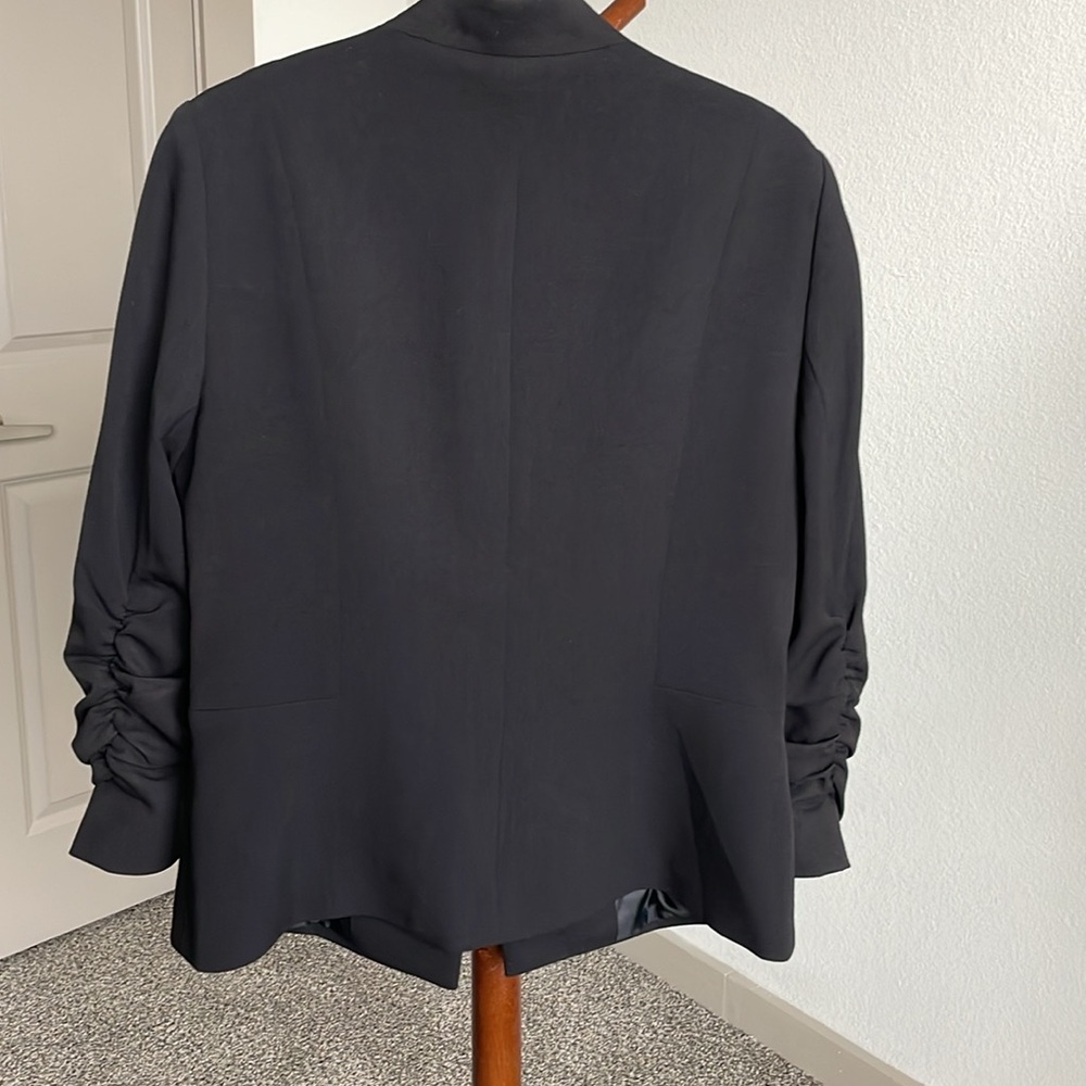 black Blazer by Tahari Arthur S. Levine - Picture 13 of 13